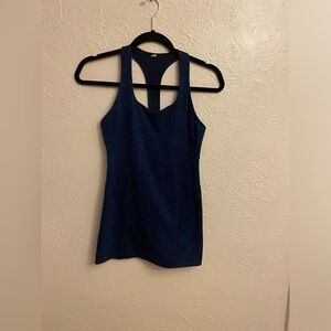Lululemon top